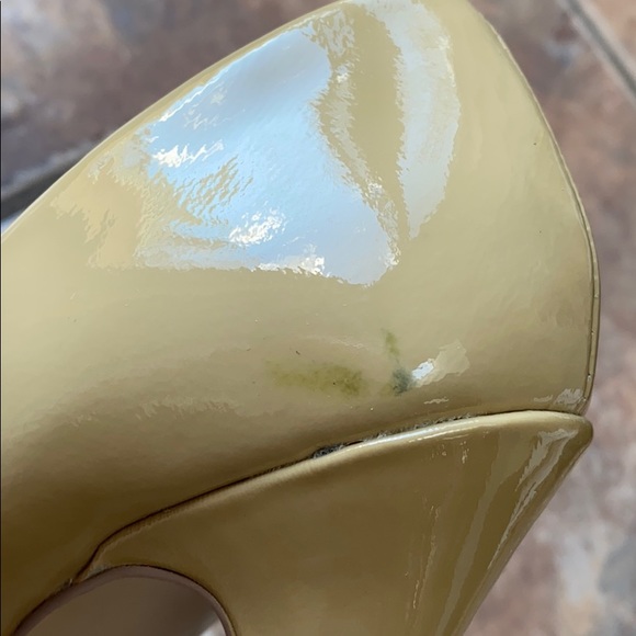 Nude patent leather stilettos size 8 - - Picture 9 of 10